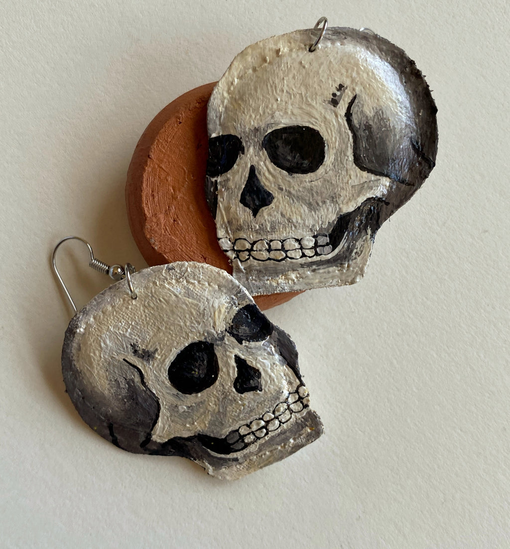 Lg Skull Earrings